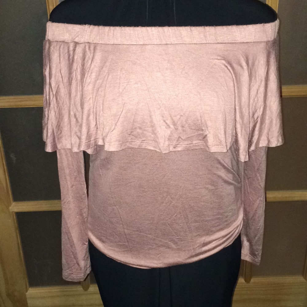Mauve off the shoulder top!